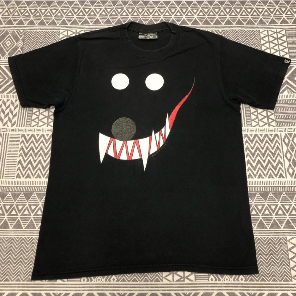 Bounty Hunter Happy Face Tee Shirt Size Large